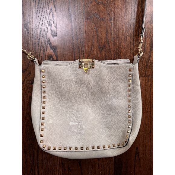 VALENTINO Garavani Rockstud Dove Gray Small Hobo Crossbody Shoulder Bag - FLAW - Picture 2 of 11